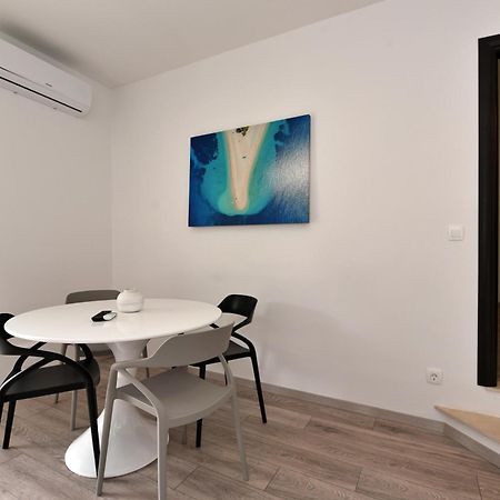 Aqua Apartments Omis Bagian luar foto