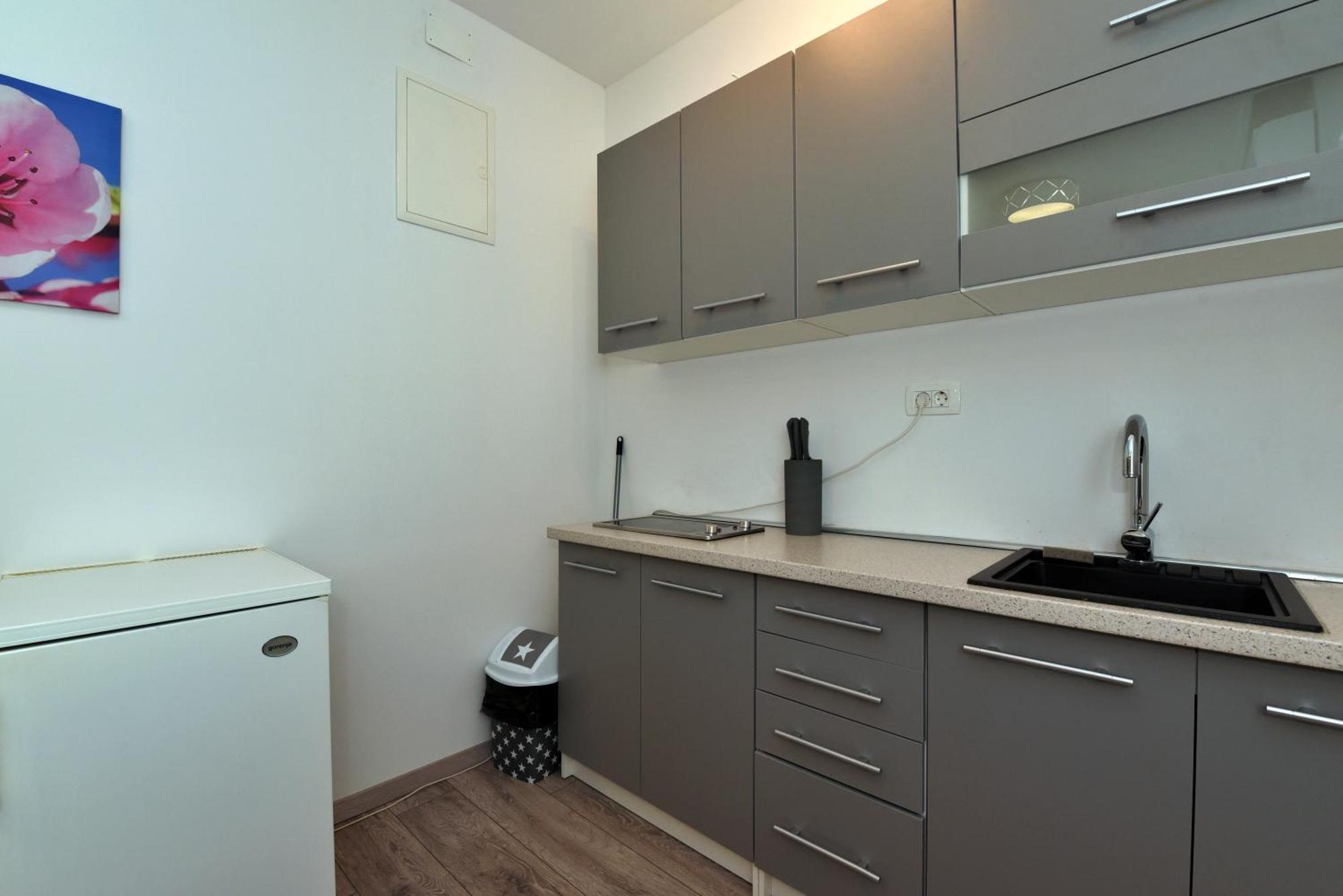 Aqua Apartments Omis Bagian luar foto
