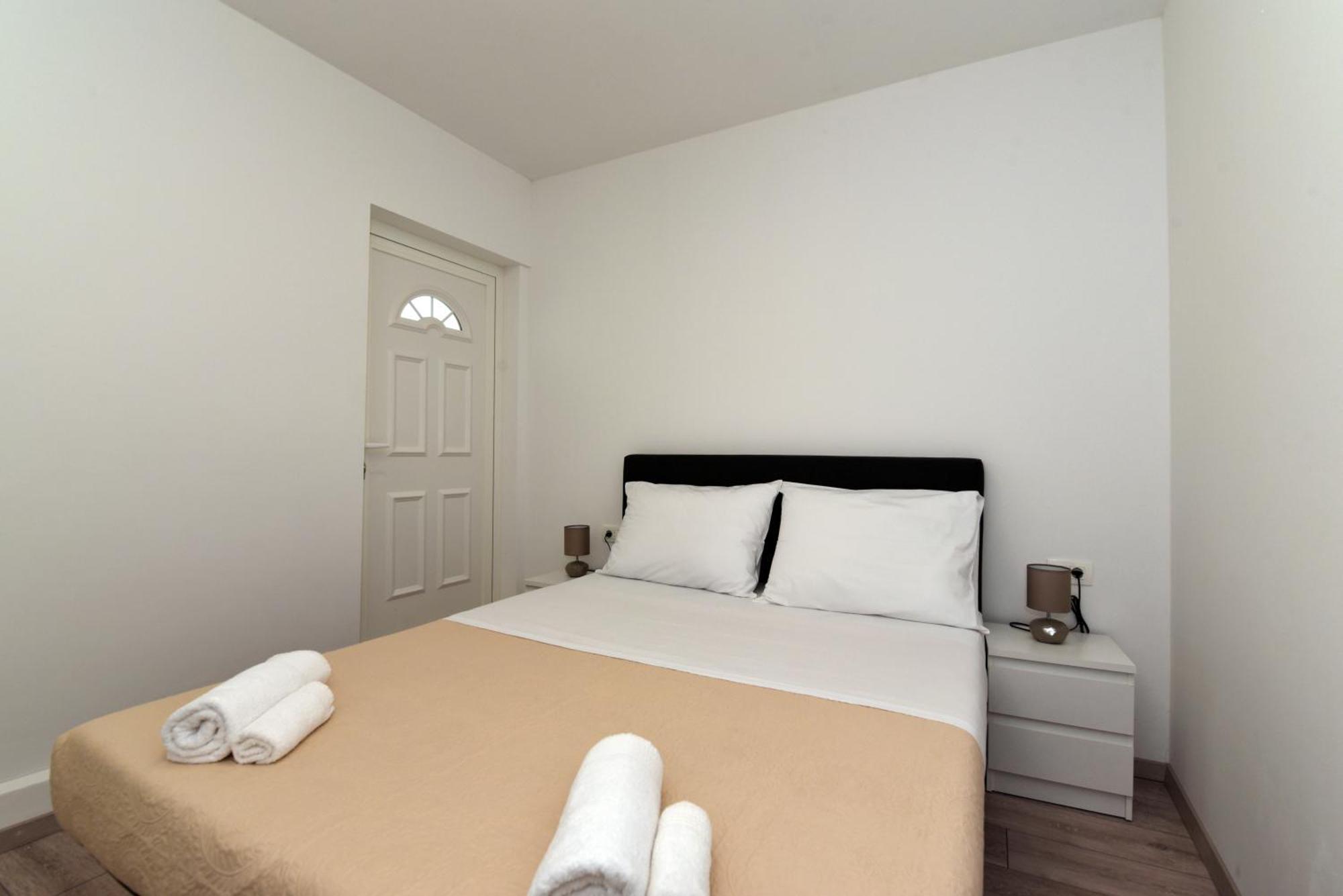 Aqua Apartments Omis Bagian luar foto